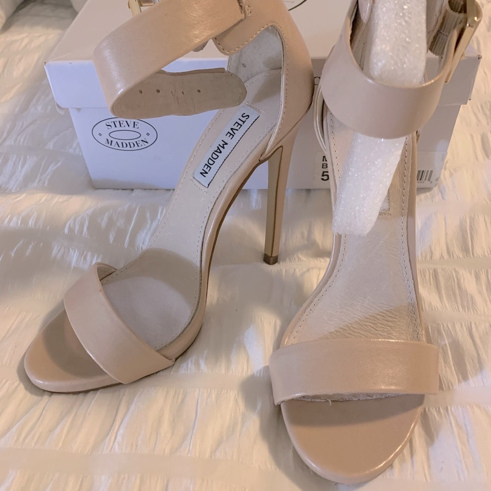 Steve Madden Heeled 4.5inch sandals.